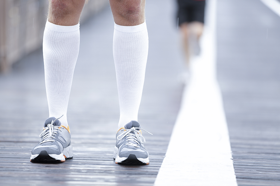 Compression stockings: from bottom to top!