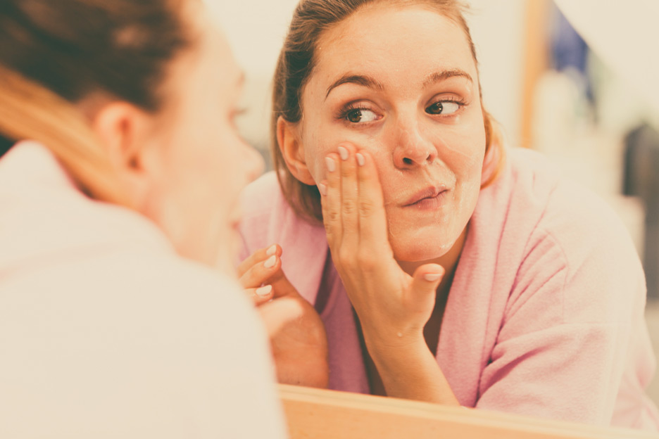 Soin Du Visage Les étapes Dune Bonne Routine Brunet - 